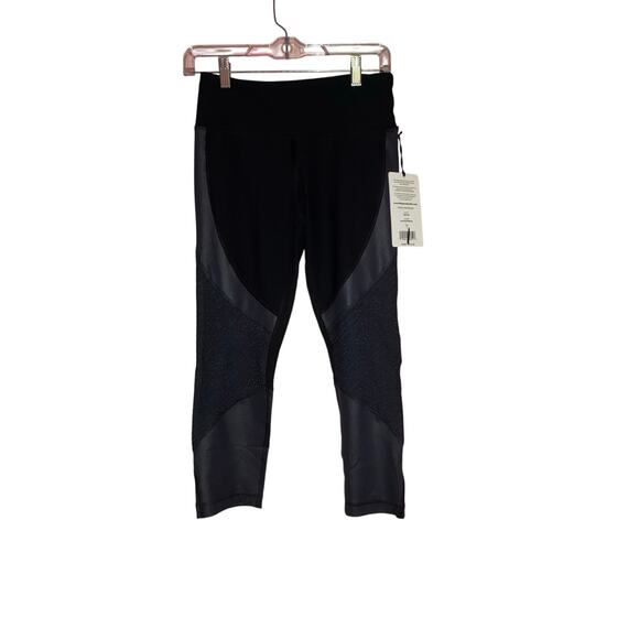90 Degrees by Reflex black Capri leggings size small - Picture 1 of 4